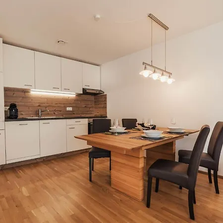 Haus Mathies * 쉬룬즈